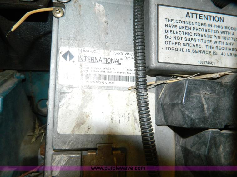 image for item AZ9190 2001 International 4900 mobile search X-ray inspection truck