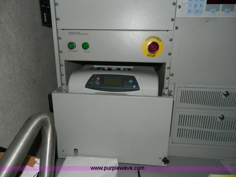 image for item AZ9190 2001 International 4900 mobile search X-ray inspection truck