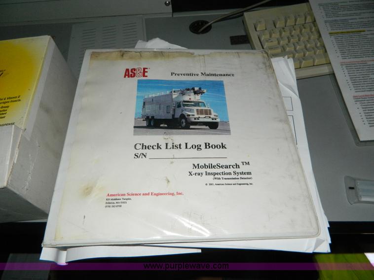 image for item AZ9190 2001 International 4900 mobile search X-ray inspection truck