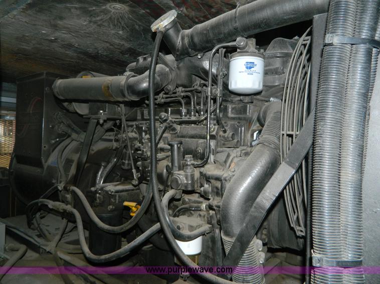 image for item AZ9190 2001 International 4900 mobile search X-ray inspection truck