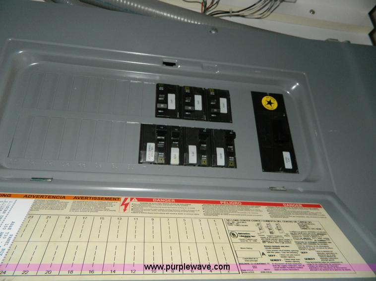 image for item AZ9190 2001 International 4900 mobile search X-ray inspection truck