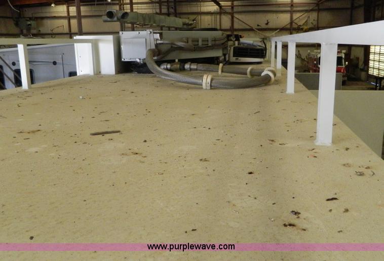 image for item AZ9190 2001 International 4900 mobile search X-ray inspection truck