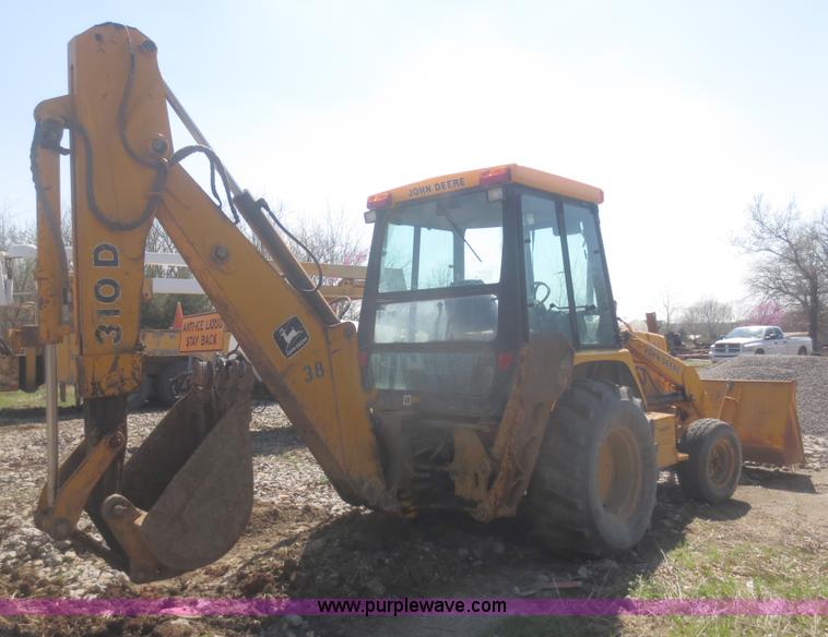 image for item F6892 John Deere 310D backhoe