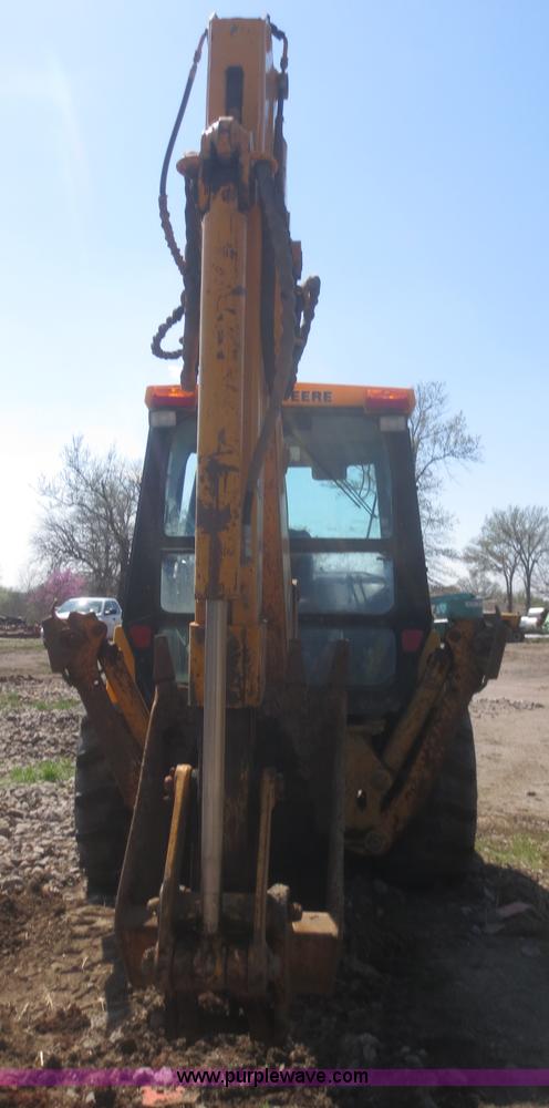 image for item F6892 John Deere 310D backhoe