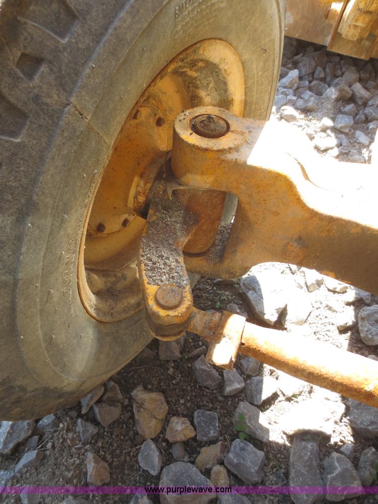 image for item F6892 John Deere 310D backhoe