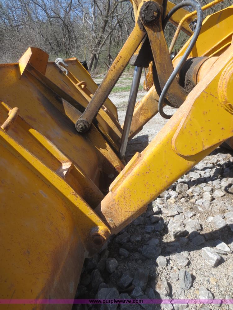 image for item F6892 John Deere 310D backhoe