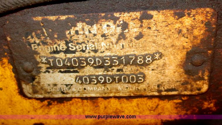 image for item F6893 John Deere 310C backhoe