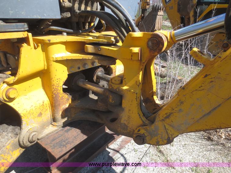 image for item F6893 John Deere 310C backhoe