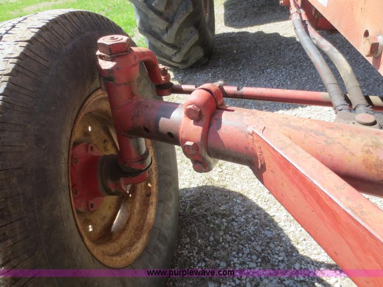 image for item F6894 1967 International 544 tractor and mower