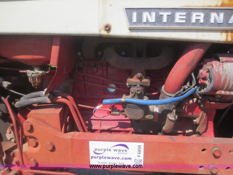 image for item F6894 1967 International 544 tractor and mower