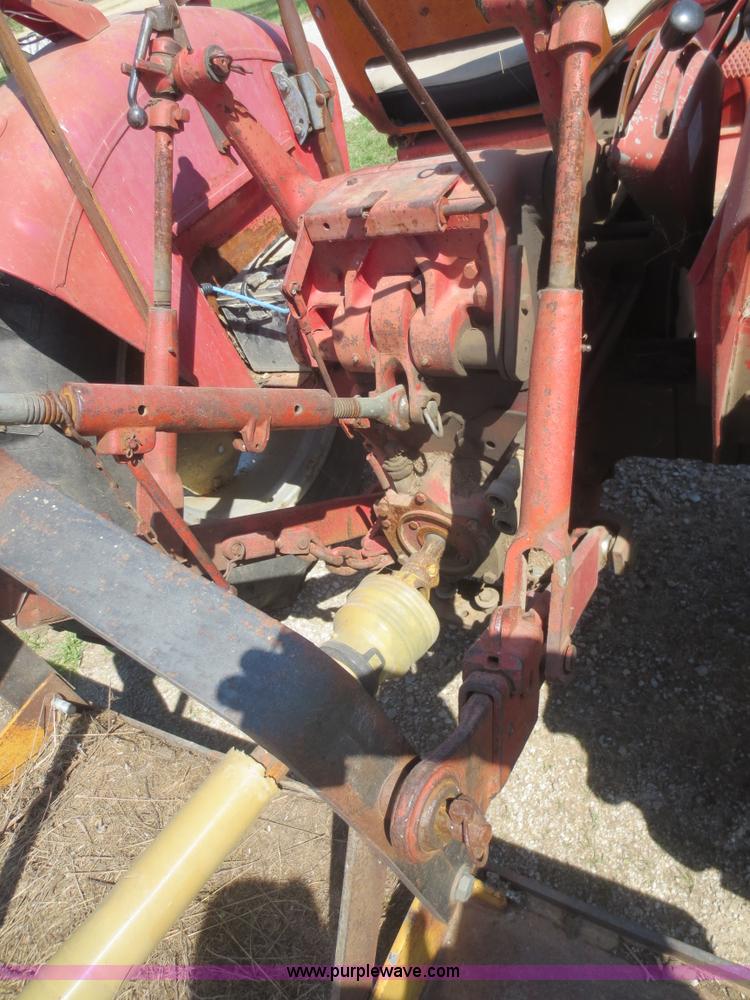 image for item F6894 1967 International 544 tractor and mower