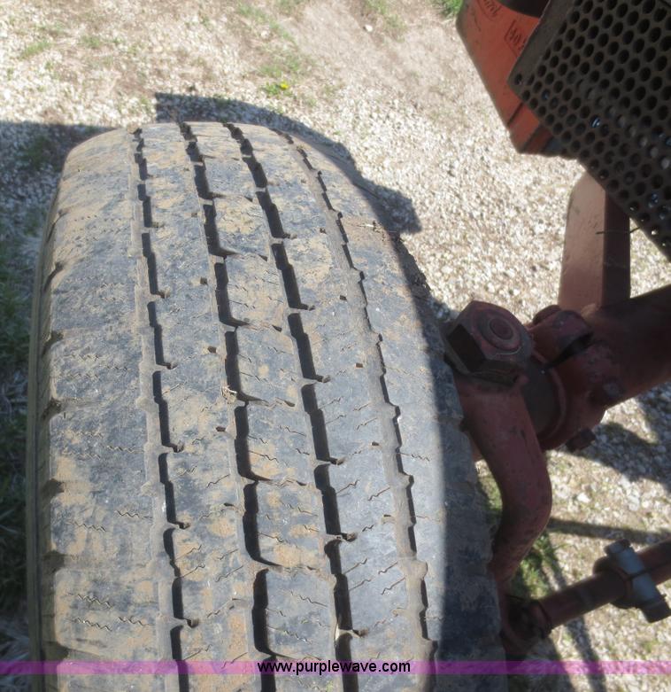 image for item F6894 1967 International 544 tractor and mower