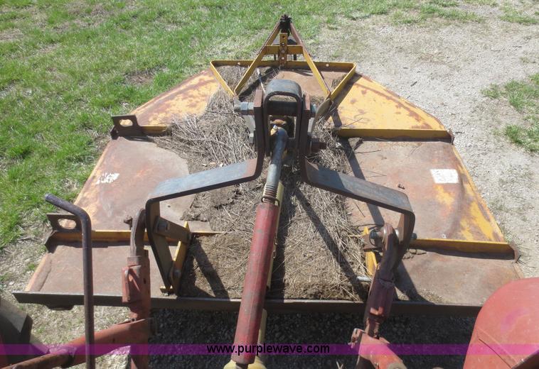 image for item F6894 1967 International 544 tractor and mower