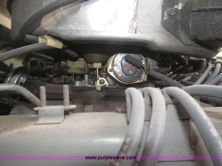 image for item F7332 1987 Ford F350 pumper fire truck