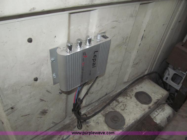 image for item F7332 1987 Ford F350 pumper fire truck