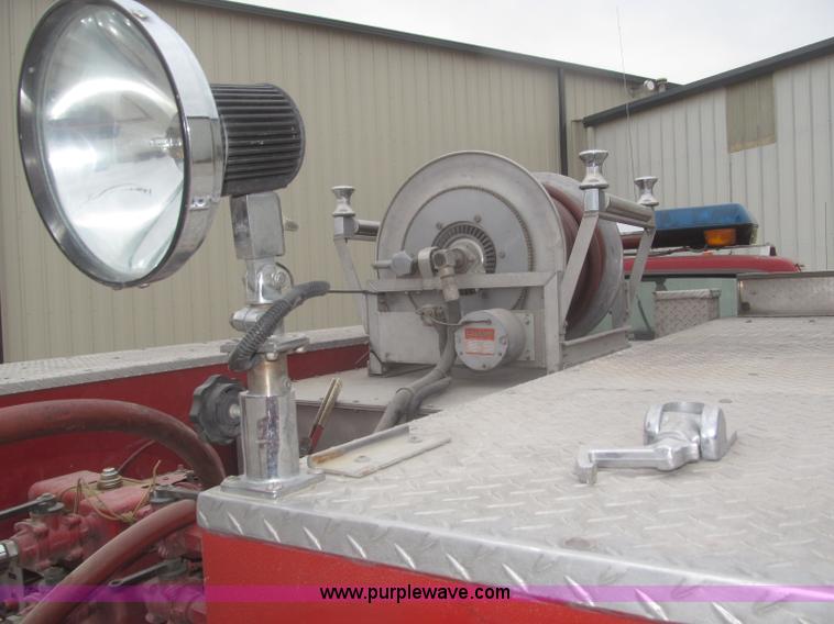 image for item F7332 1987 Ford F350 pumper fire truck