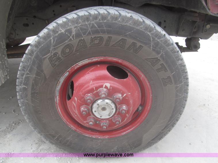 image for item F7332 1987 Ford F350 pumper fire truck