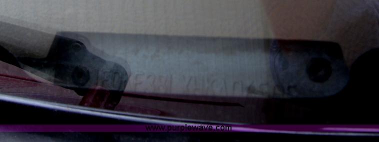 image for item F7332 1987 Ford F350 pumper fire truck