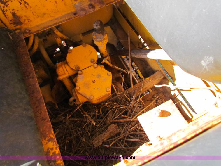 image for item G4402 1968 Caterpillar 951B track loader