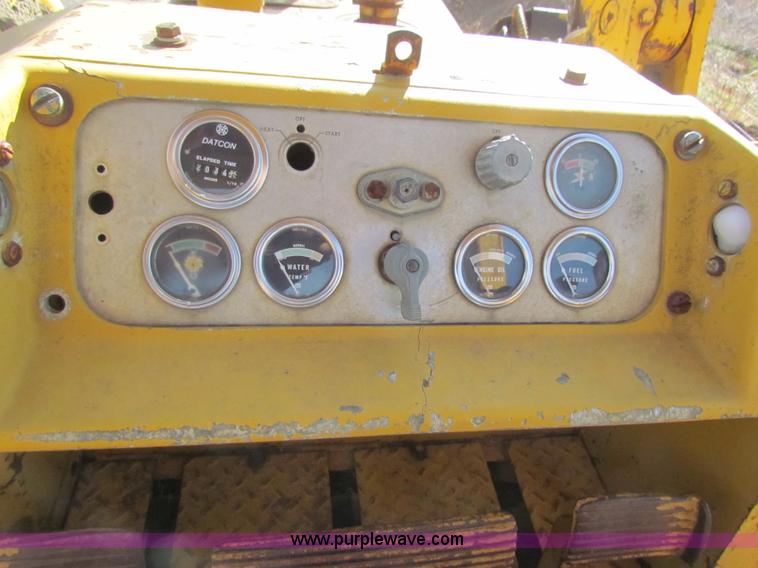 image for item G4402 1968 Caterpillar 951B track loader
