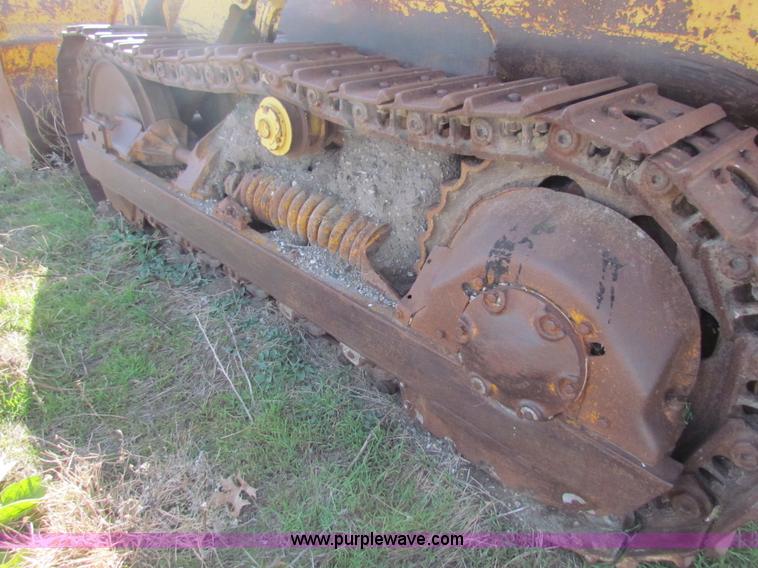 image for item G4402 1968 Caterpillar 951B track loader