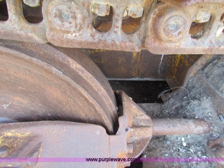 image for item G4402 1968 Caterpillar 951B track loader