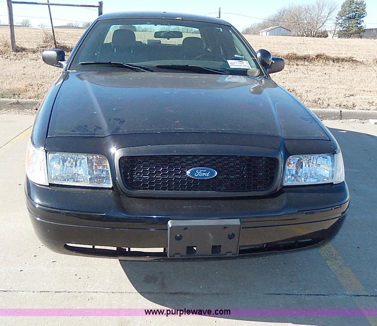 image for item H1287 2006 Ford Crown Victoria Police Interceptor