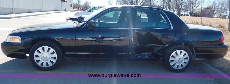 image for item H1287 2006 Ford Crown Victoria Police Interceptor