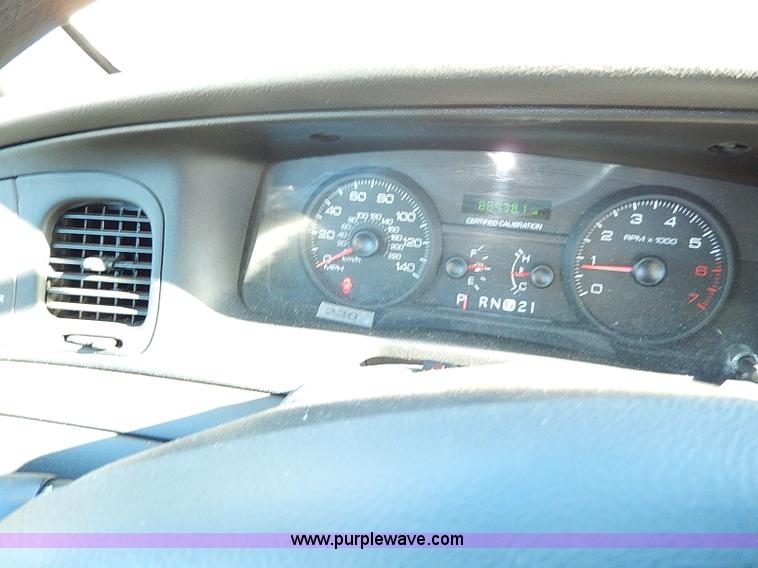 image for item H1287 2006 Ford Crown Victoria Police Interceptor