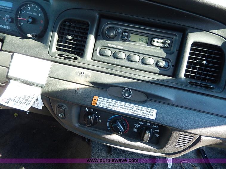 image for item H1287 2006 Ford Crown Victoria Police Interceptor