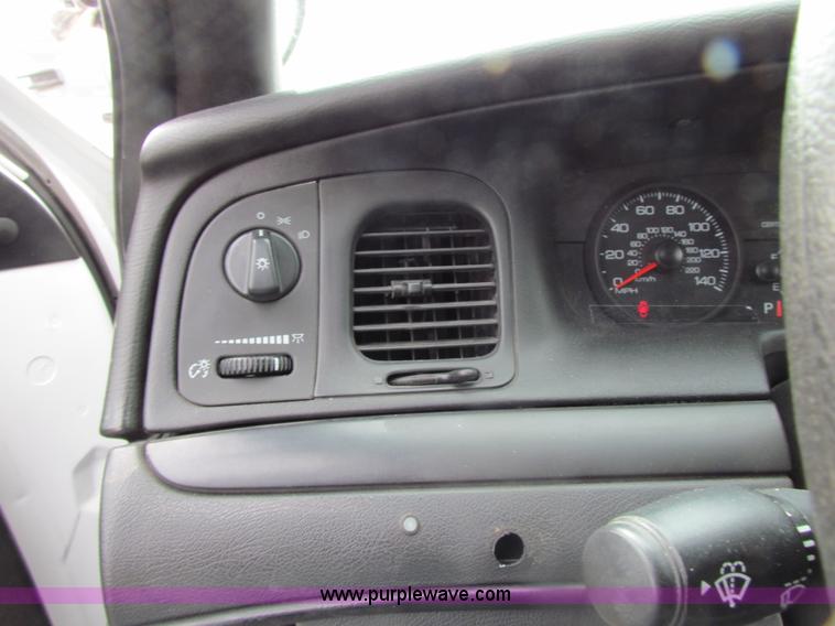 image for item H2179 2008 Ford Crown Victoria Police Interceptor