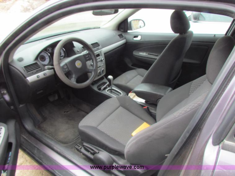 image for item H2180 2006 Chevrolet Cobalt LT