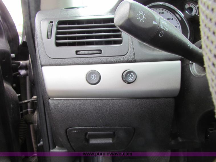 image for item H2180 2006 Chevrolet Cobalt LT