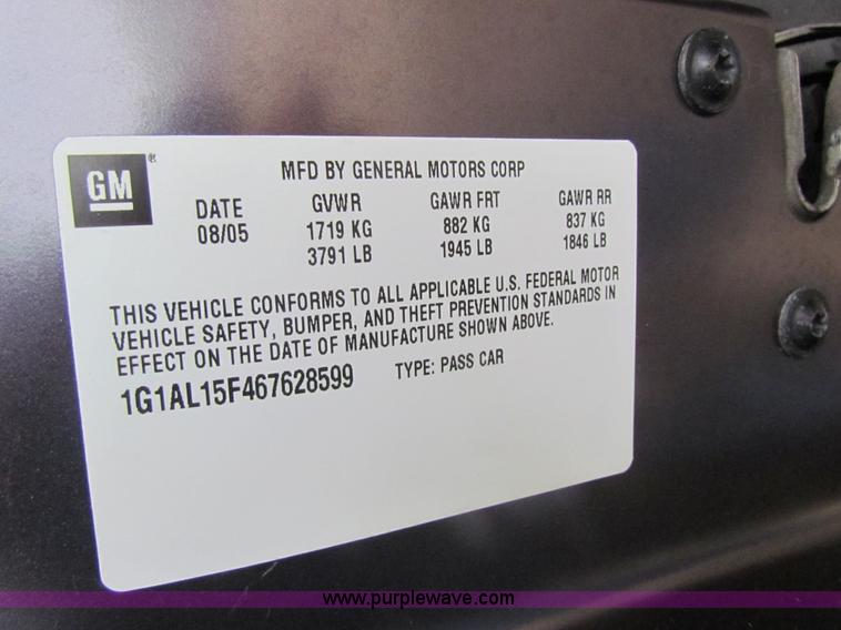 image for item H2180 2006 Chevrolet Cobalt LT