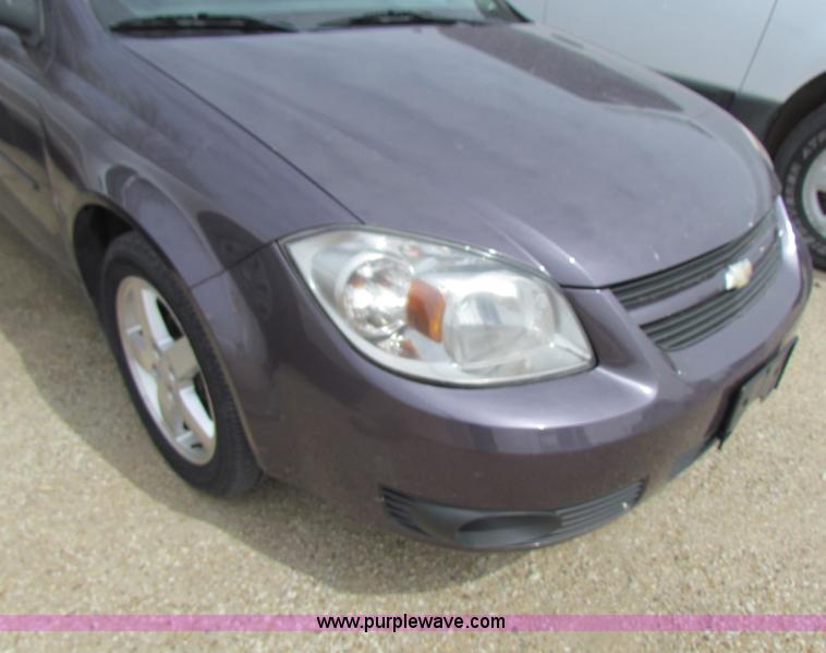 image for item H2180 2006 Chevrolet Cobalt LT