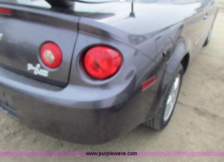 image for item H2180 2006 Chevrolet Cobalt LT