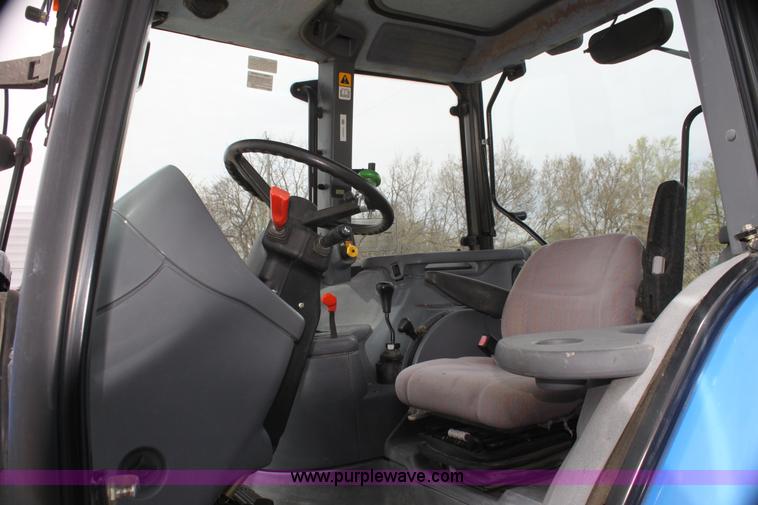 image for item H2183 2001 New Holland TS110 tractor