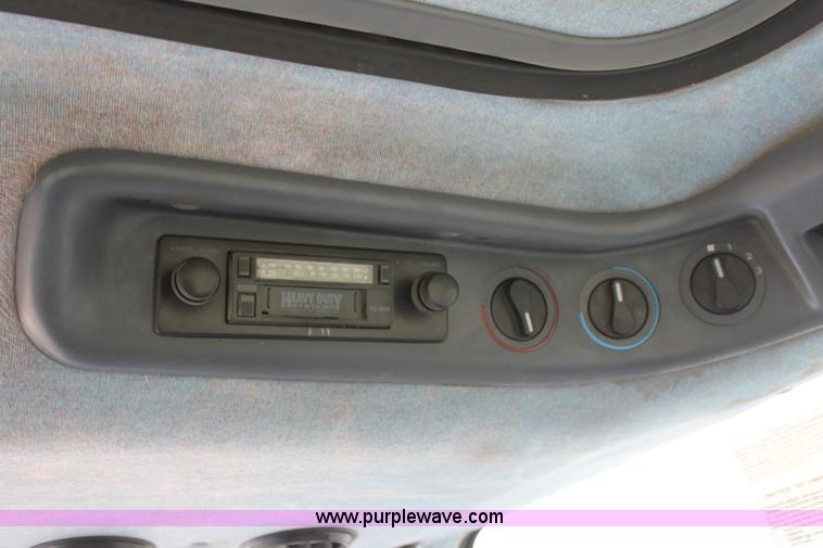 image for item H2183 2001 New Holland TS110 tractor