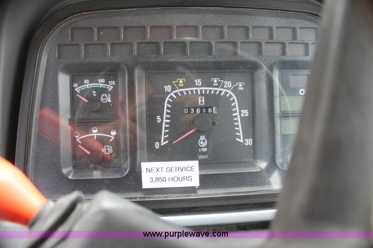 image for item H2183 2001 New Holland TS110 tractor