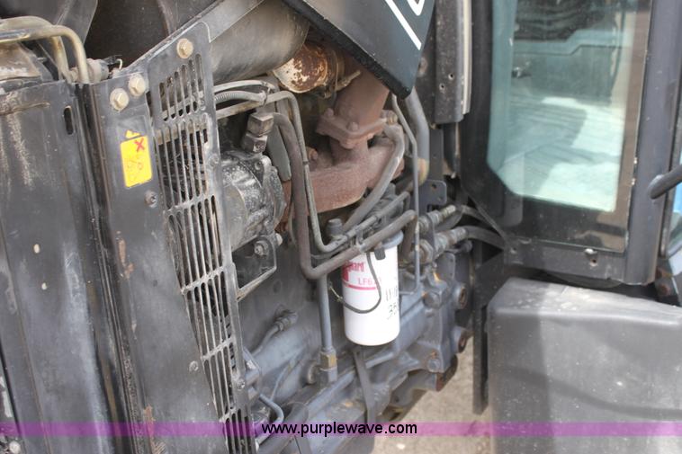 image for item H2183 2001 New Holland TS110 tractor