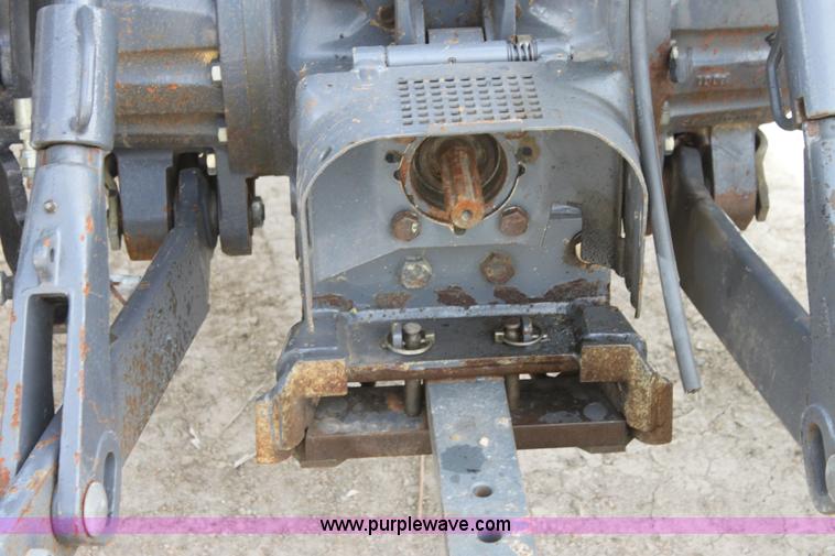 image for item H2183 2001 New Holland TS110 tractor