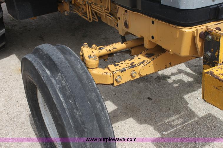 image for item H2184 New Holland TS110 tractor