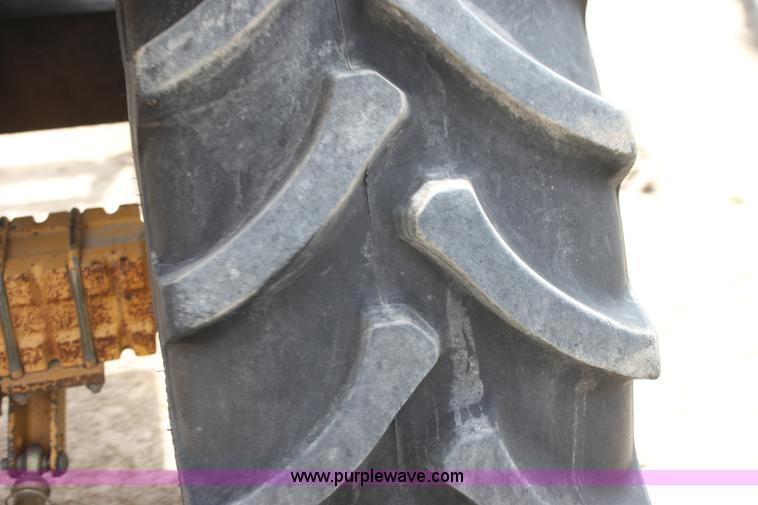 image for item H2184 New Holland TS110 tractor