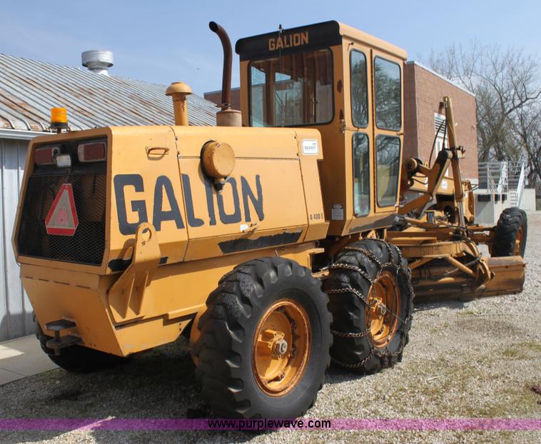 image for item H2188 Galion A400E motor grader