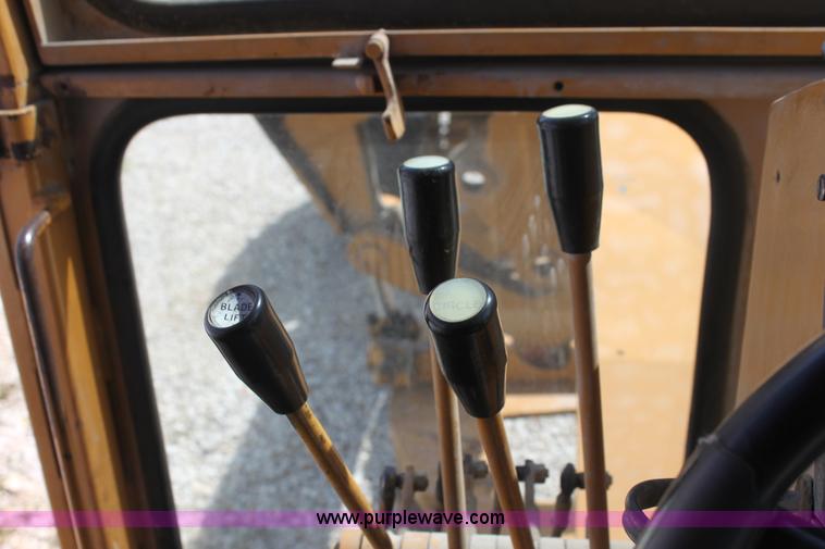 image for item H2188 Galion A400E motor grader