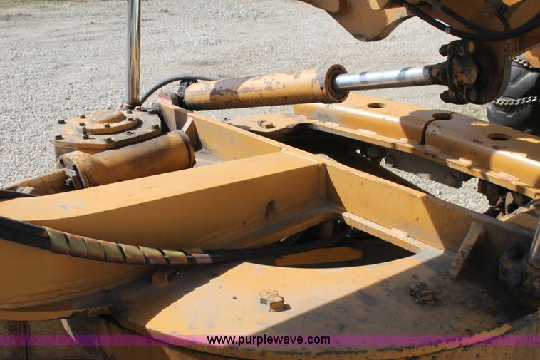 image for item H2188 Galion A400E motor grader