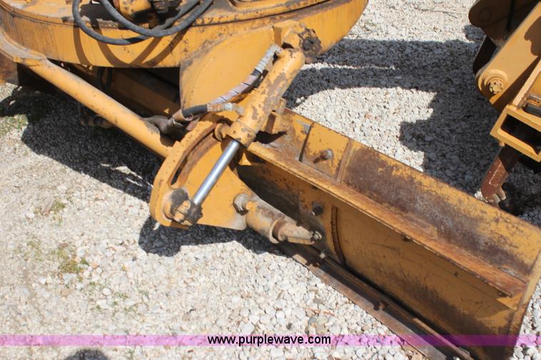 image for item H2188 Galion A400E motor grader