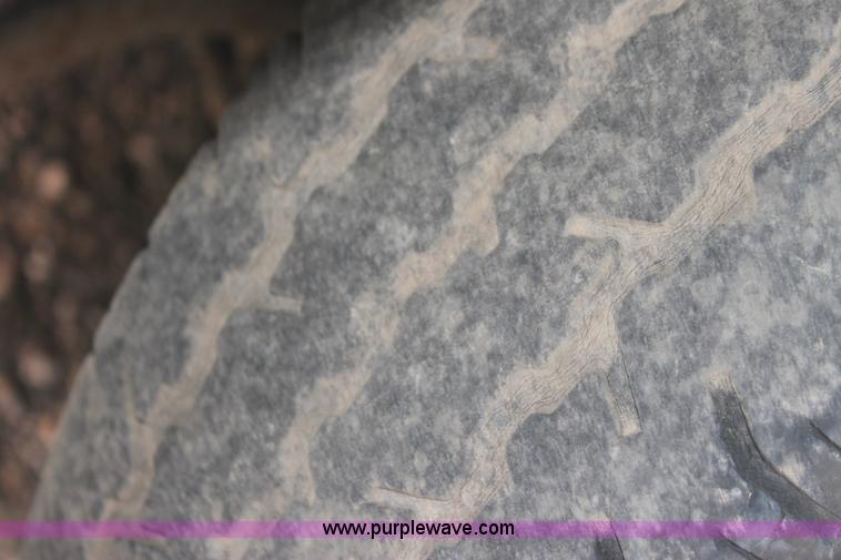 image for item H2190 1998 Chevrolet 1500 pickup truck