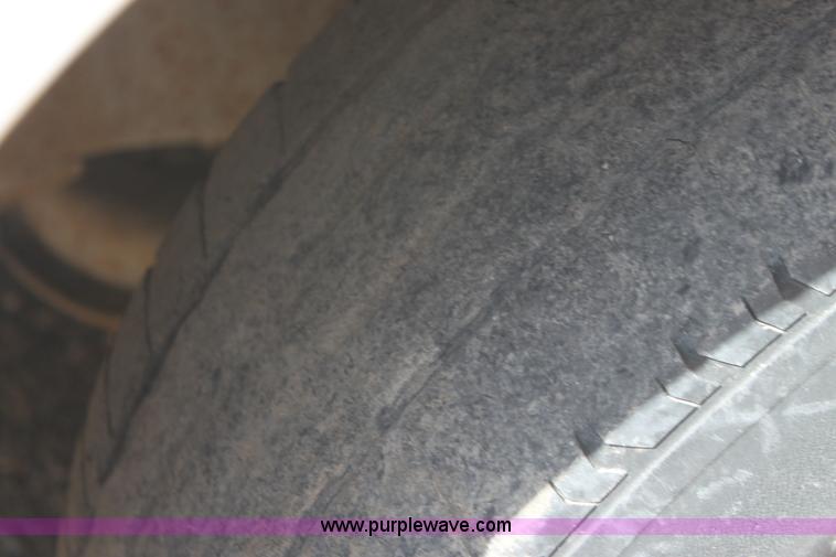 image for item H2190 1998 Chevrolet 1500 pickup truck