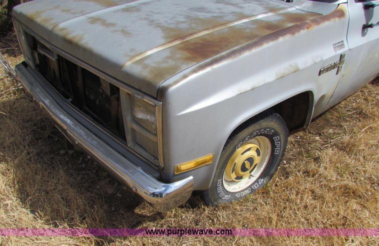 image for item H2220 1985 Chevrolet Custom Deluxe 10 pickup truck